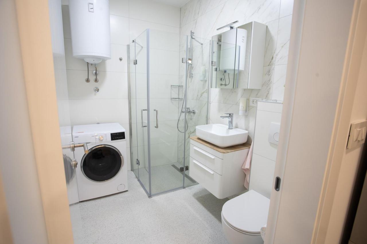 ליובוסקי Apartmani Centar מראה חיצוני תמונה