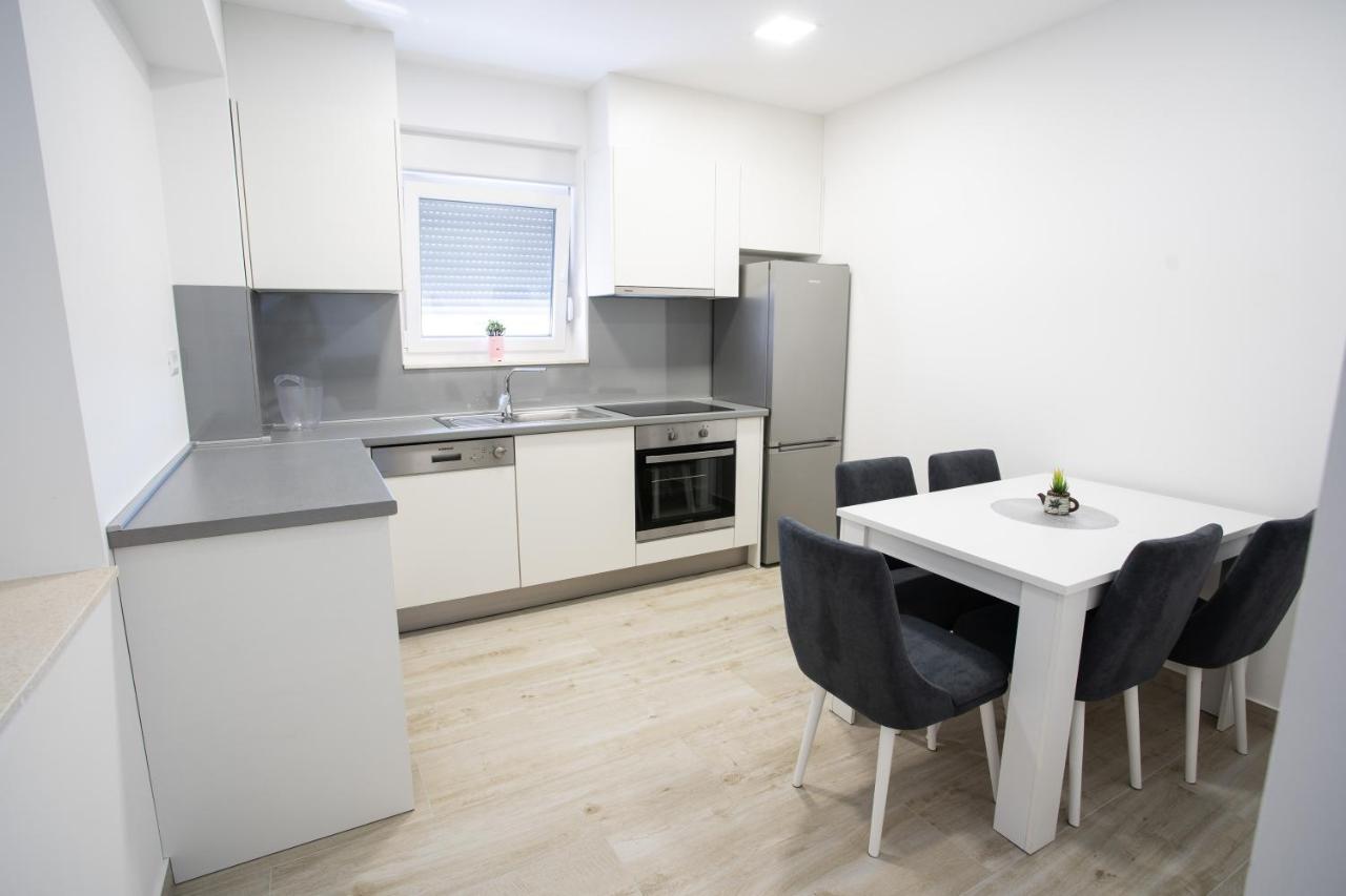 ליובוסקי Apartmani Centar מראה חיצוני תמונה