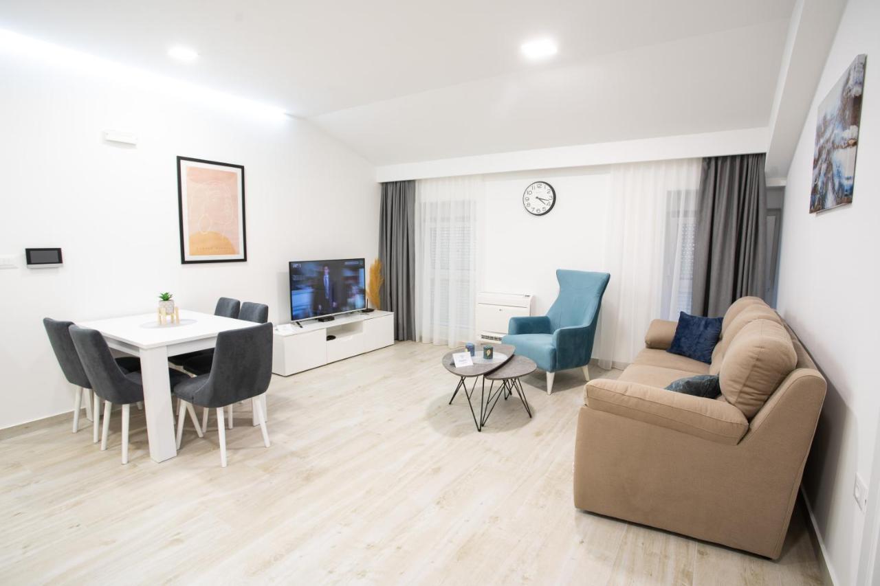 ליובוסקי Apartmani Centar מראה חיצוני תמונה
