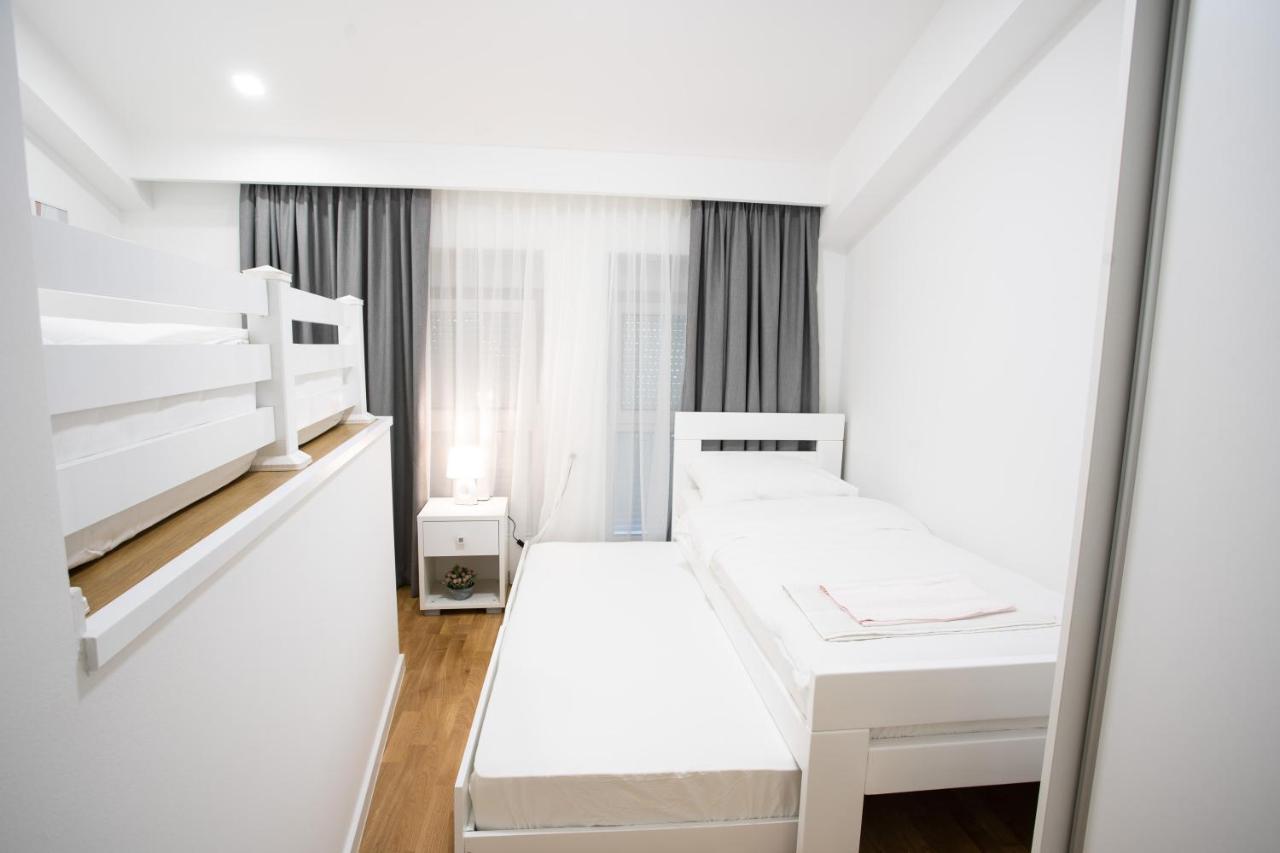 ליובוסקי Apartmani Centar מראה חיצוני תמונה