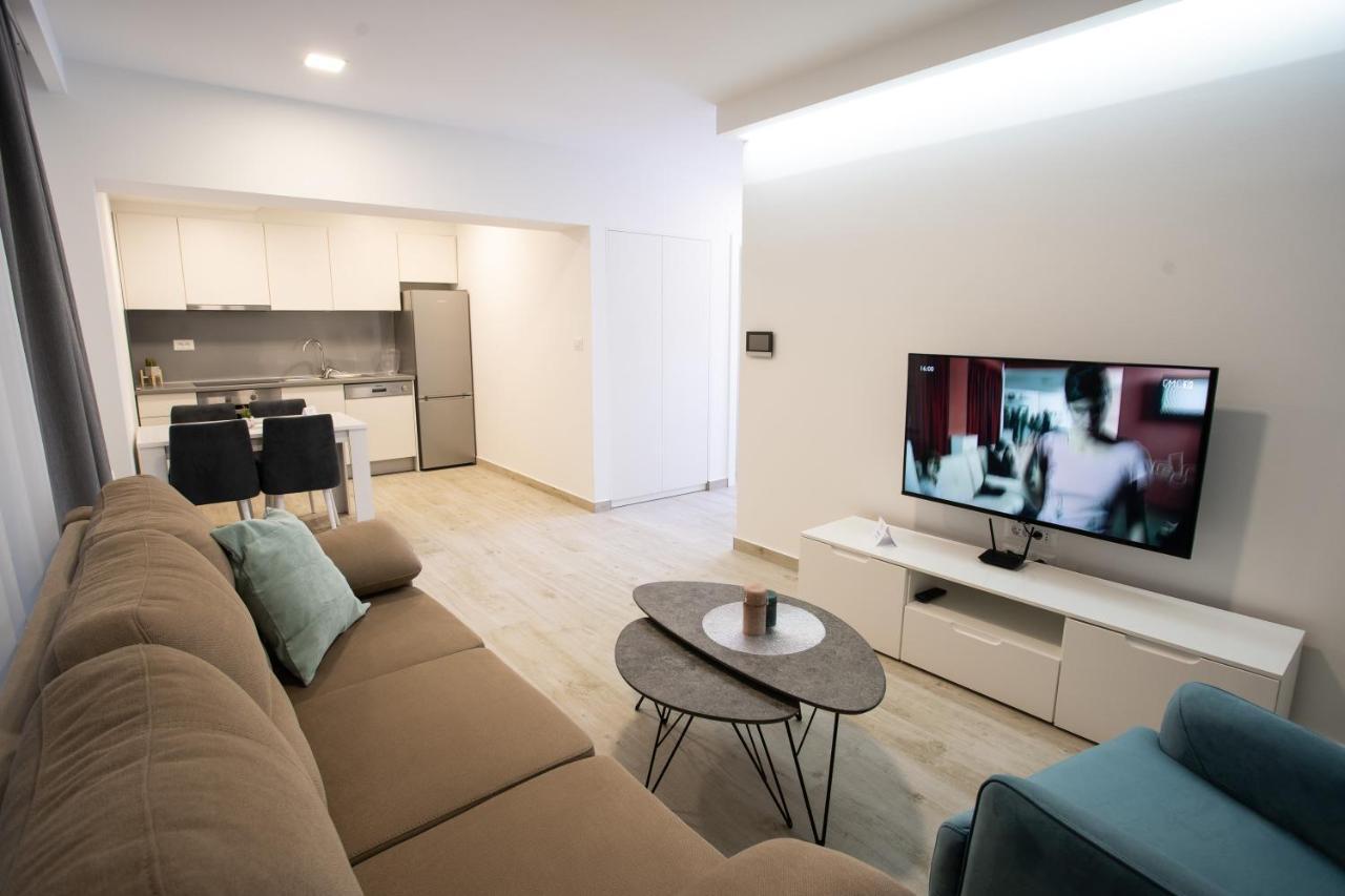 ליובוסקי Apartmani Centar מראה חיצוני תמונה