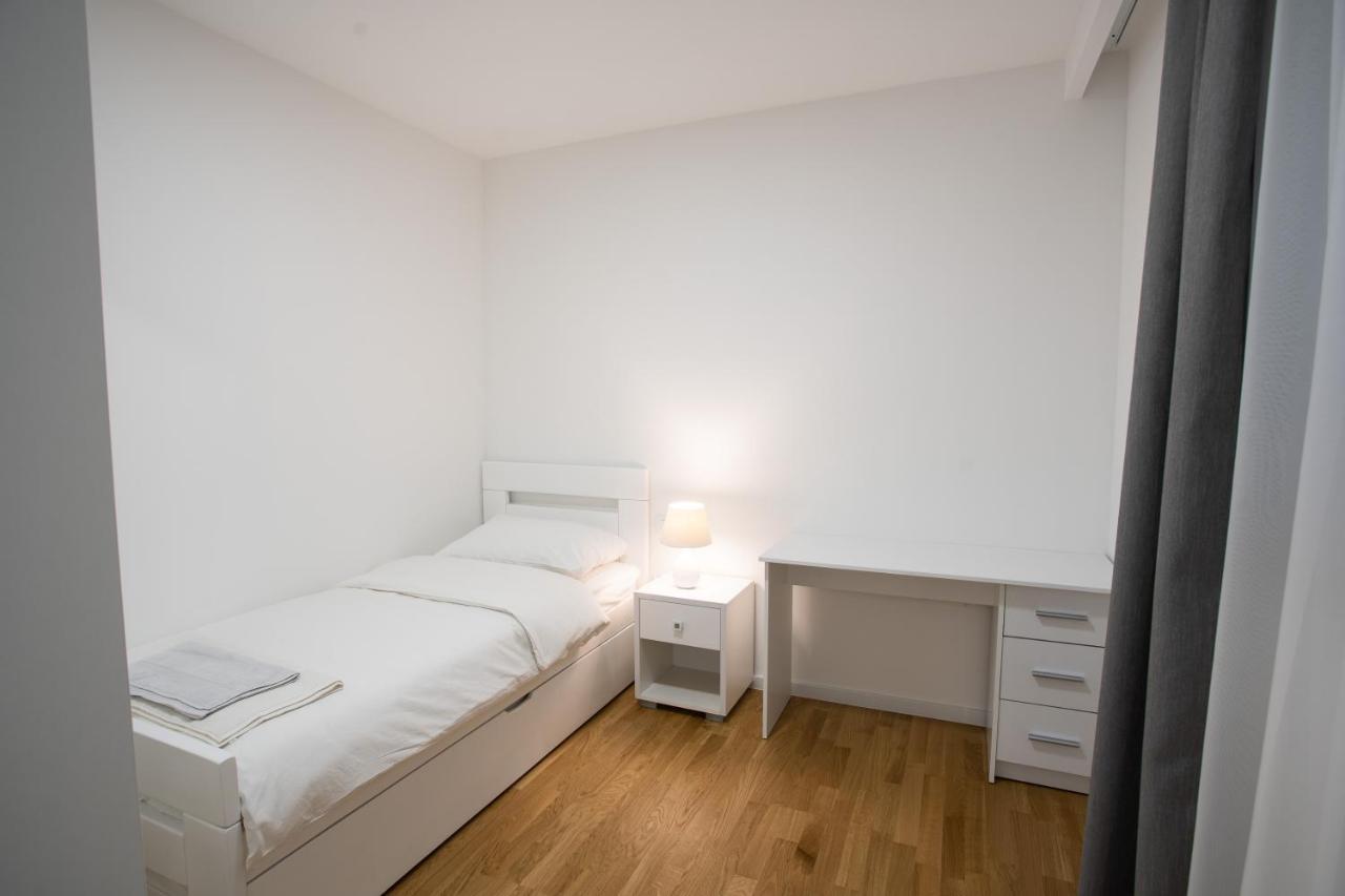 ליובוסקי Apartmani Centar מראה חיצוני תמונה