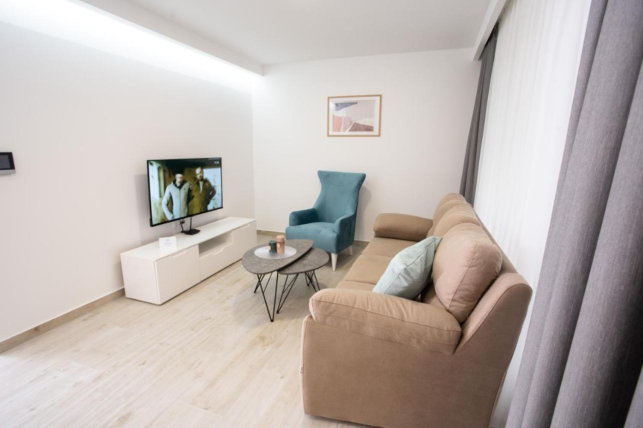 ליובוסקי Apartmani Centar מראה חיצוני תמונה
